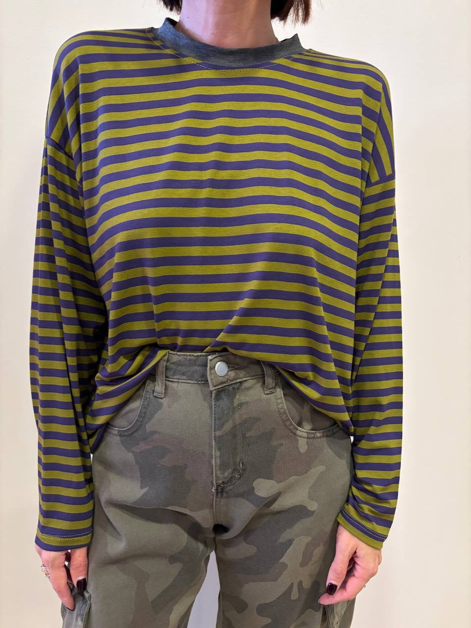 Maglia in viscosa a righe a contrasto - più colori