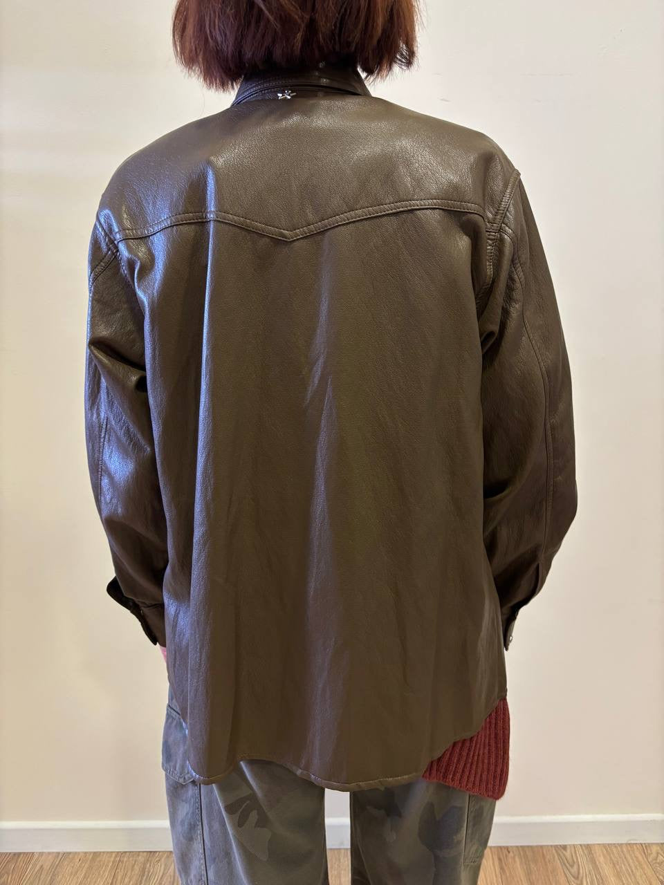 SOUVENIR - Giacchino in vera pelle a camicia con bottoni e tasche frontali color khaki