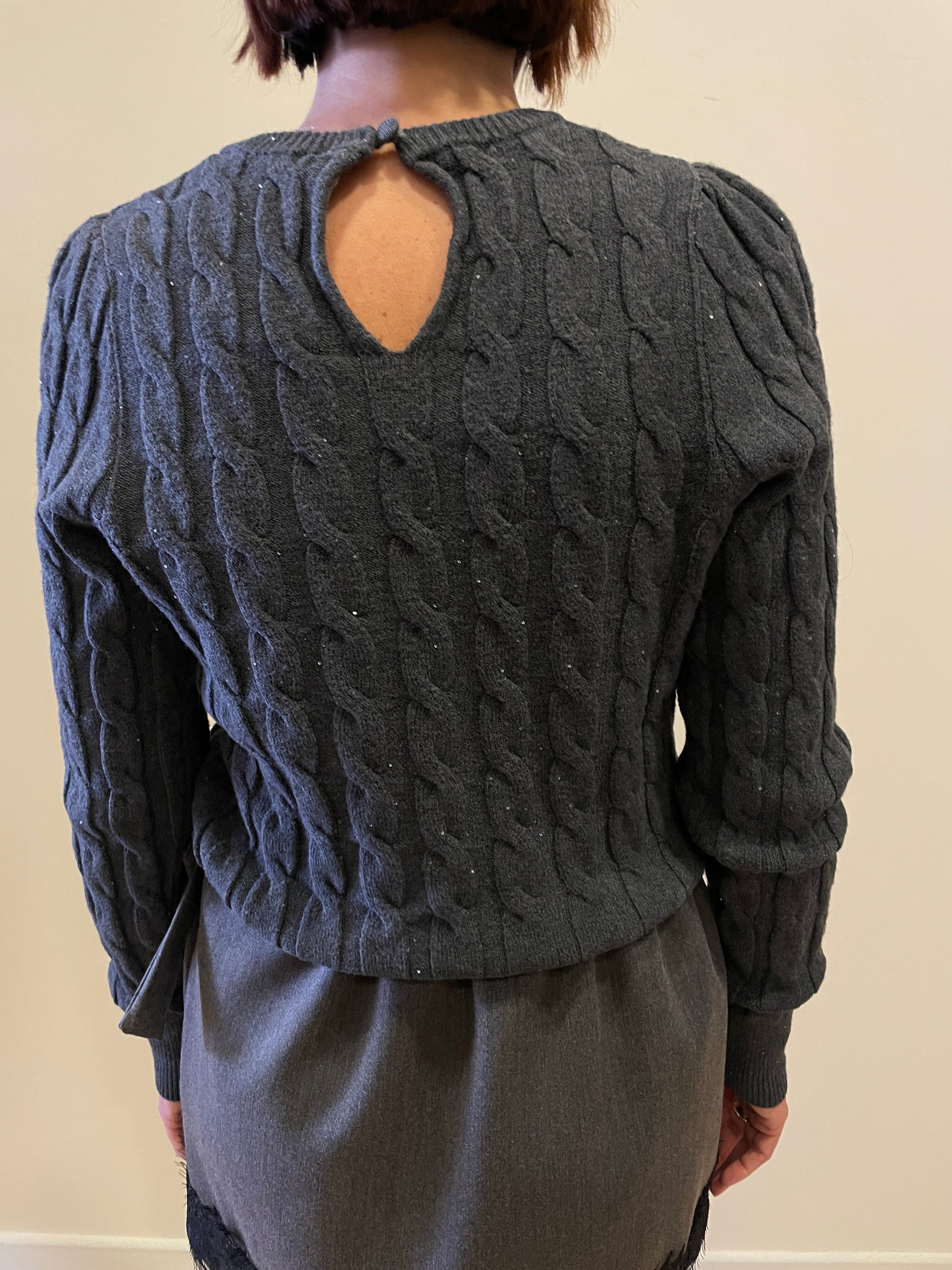 KAOS - Maglioncino a trecce grigio antracite con micro lucette