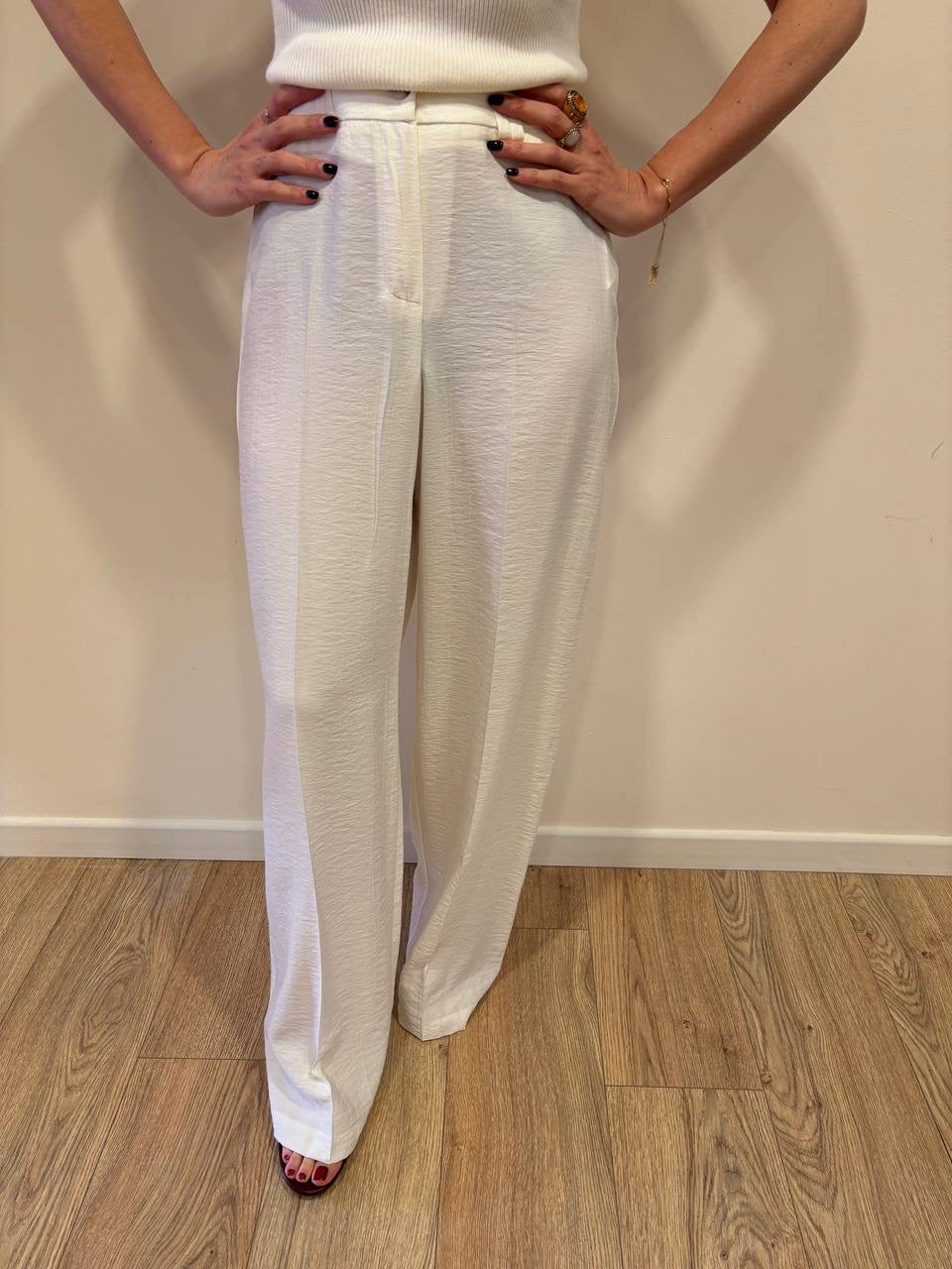 HAVEONE - Pantalone a palazzo dritto panna goffrato con elastico