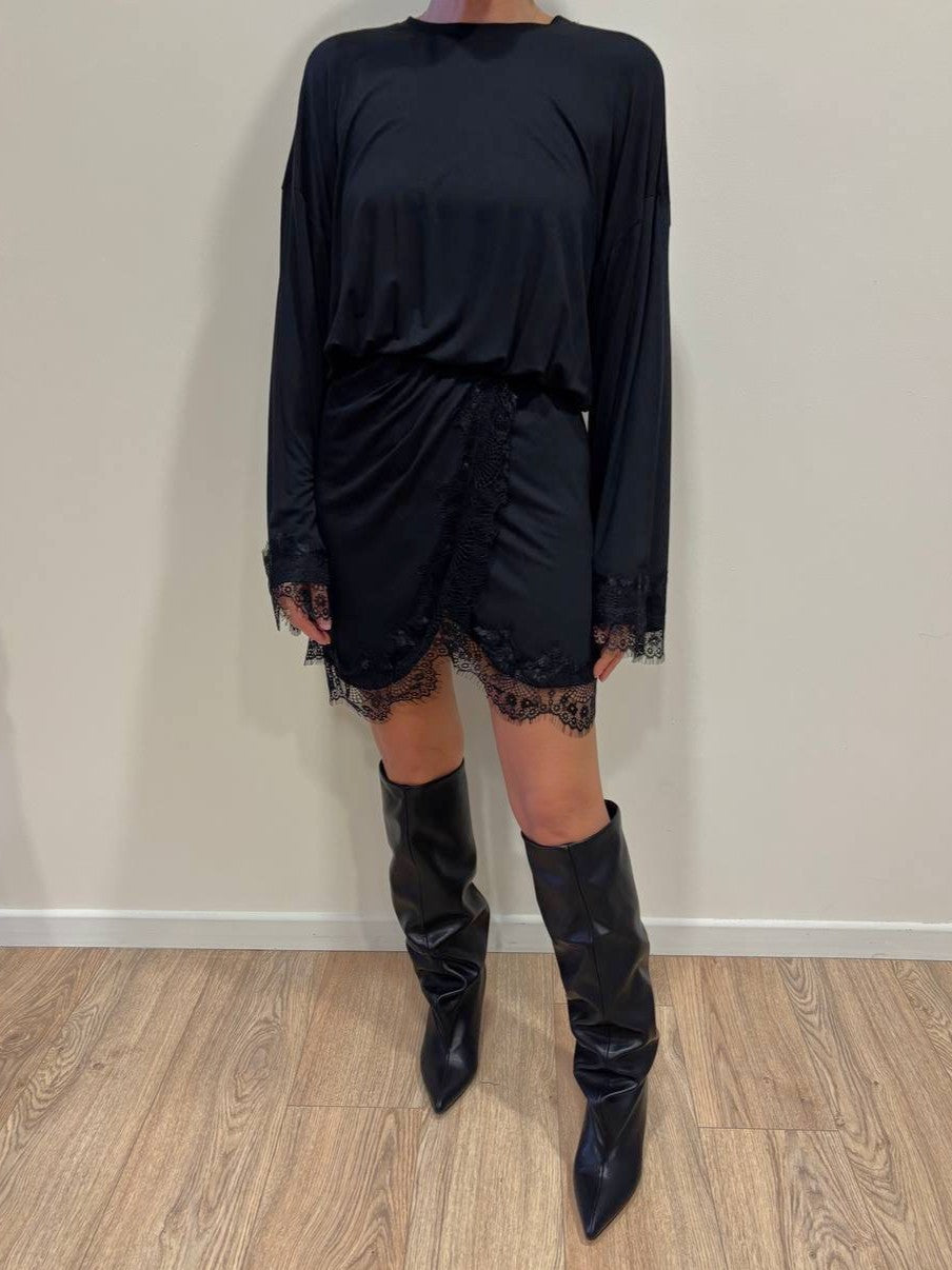 SUSY MIX - Abito in misto cotone nero con maniche ampie e dettaglio pizzo nero