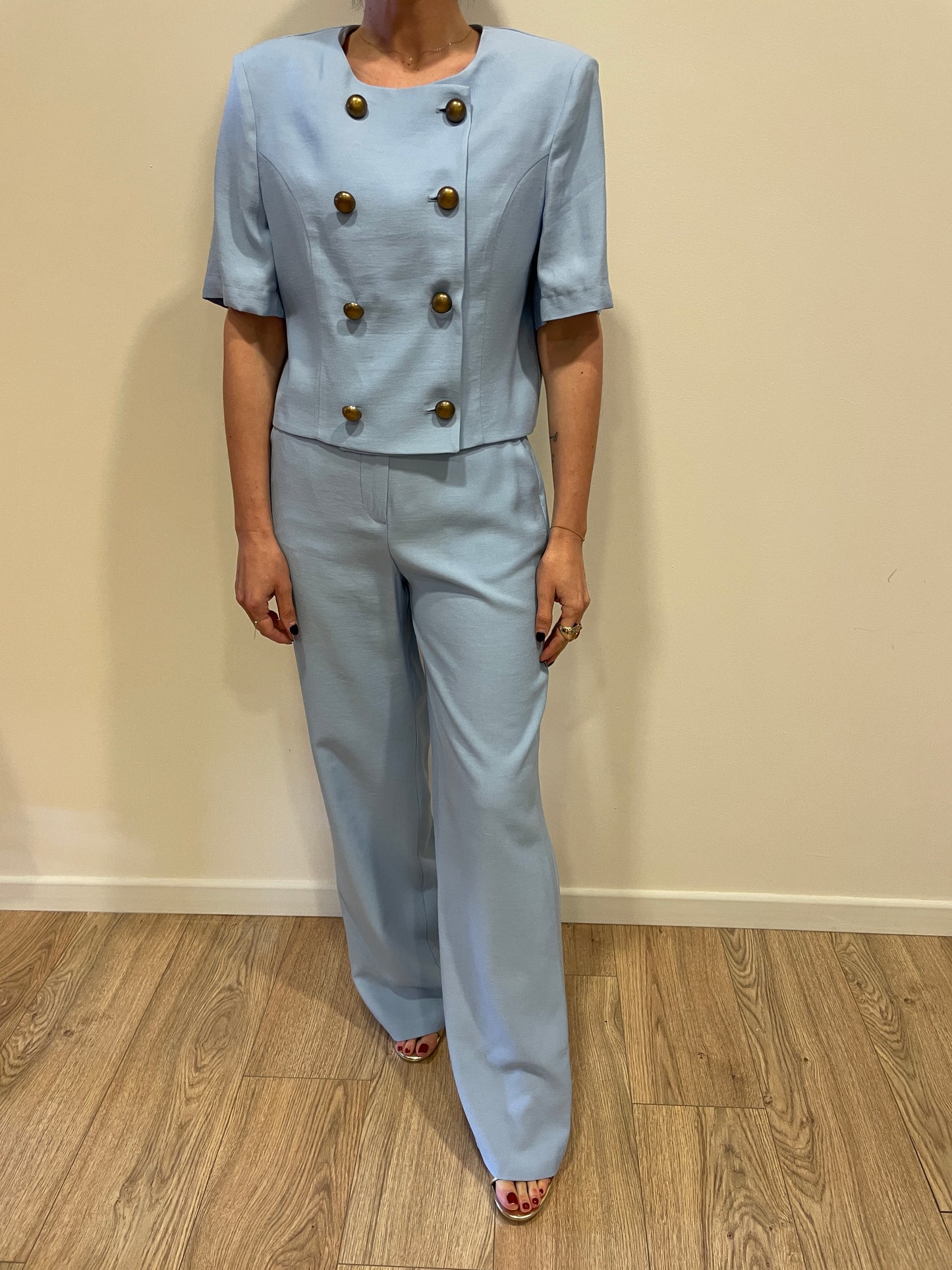 HAVEONE - Pantalone azzurro a palazzo dritto con bottone bronzo