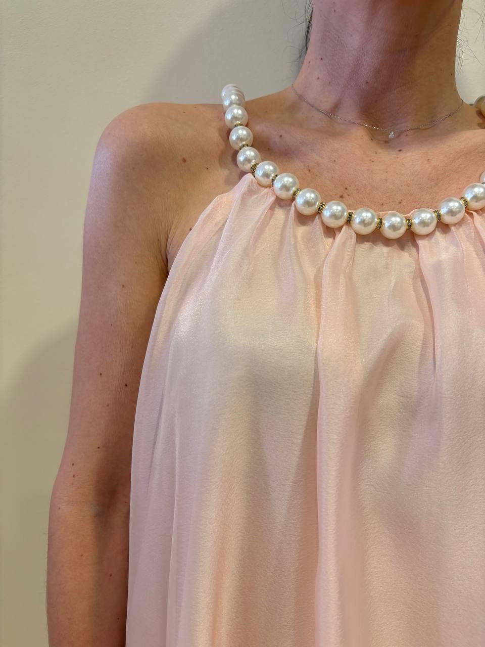 KONTATTO - Abito rosa con colletto di perle e balze con cintura removibile
