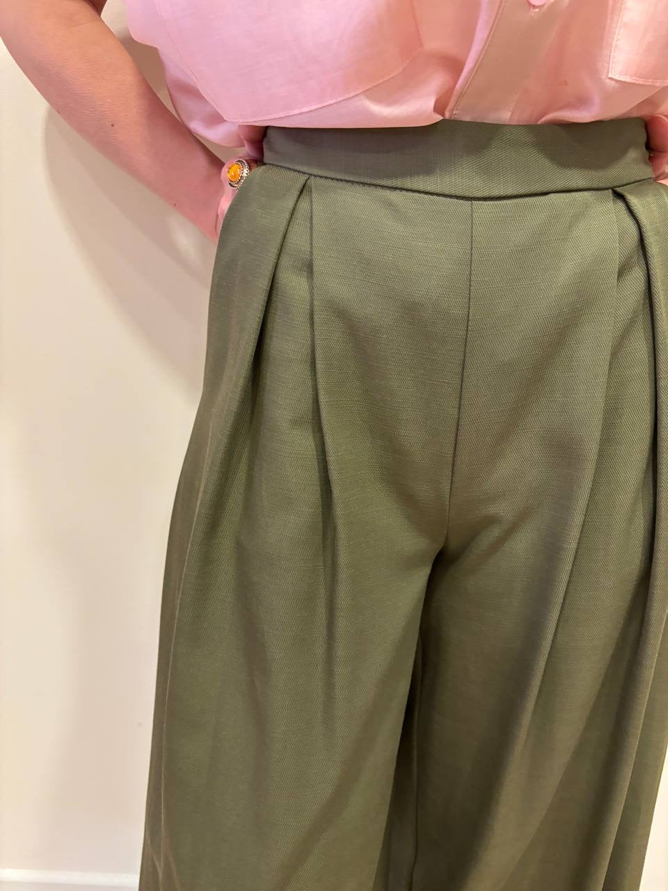 KAOS - Pantalone a palazzo verde militare con pinces ed elastico