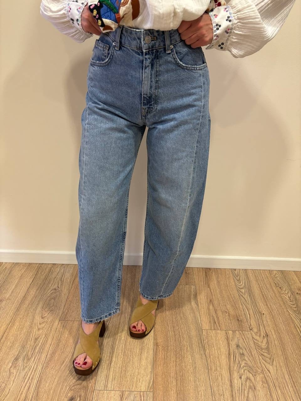 VICOLO - Jeans Chiara in denim barrel fit