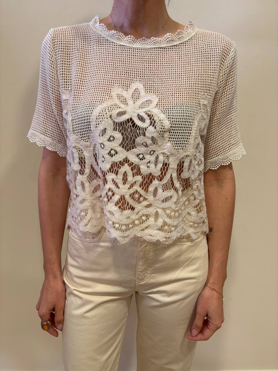 HAVEONE - Maglia traforata burro con pizzo a mezza manica