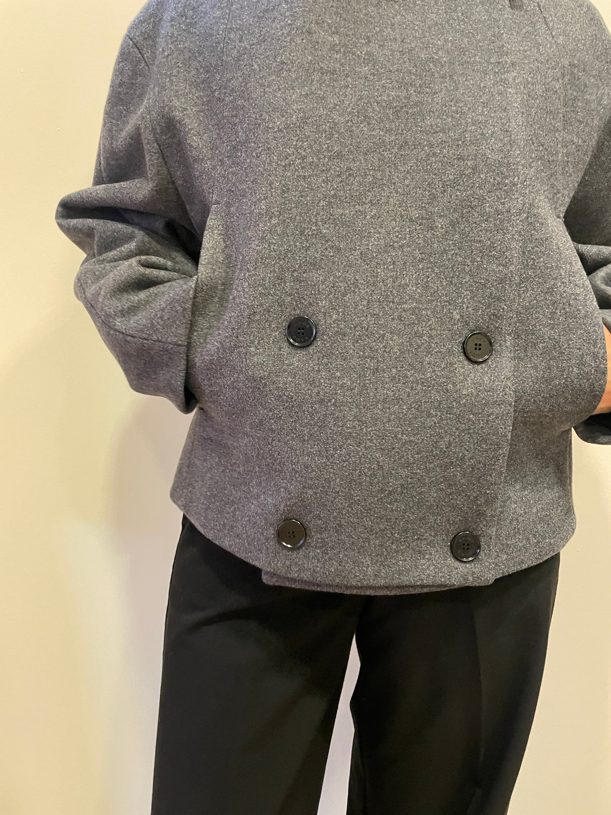 KAOS - Caban a doppiopetto con bottoni e tasche laterali color grigio melange