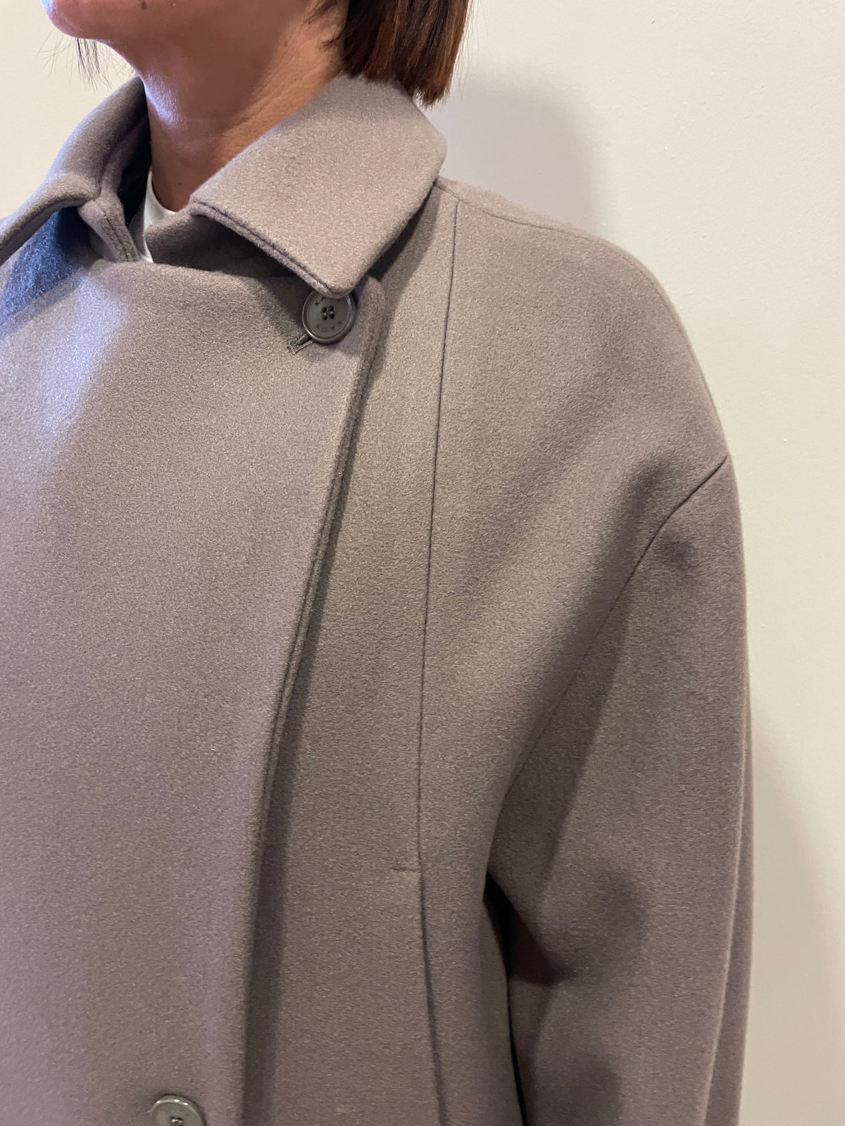 KAOS - Caban a doppiopetto con bottoni e tasche laterali color cashà