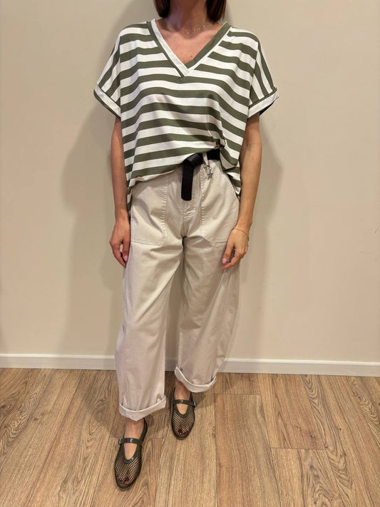 SUSY MIX - Pantalone barrel fit in cotone con cintura color sabbia