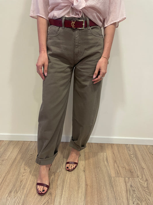 VICOLO - Jeans Chiara in denim color cacao barrel fit