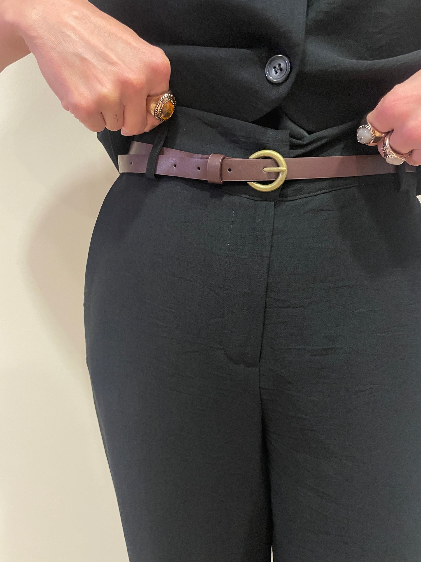 HAVEONE - Pantalone nero a palazzo dritto con cintura ed elastico