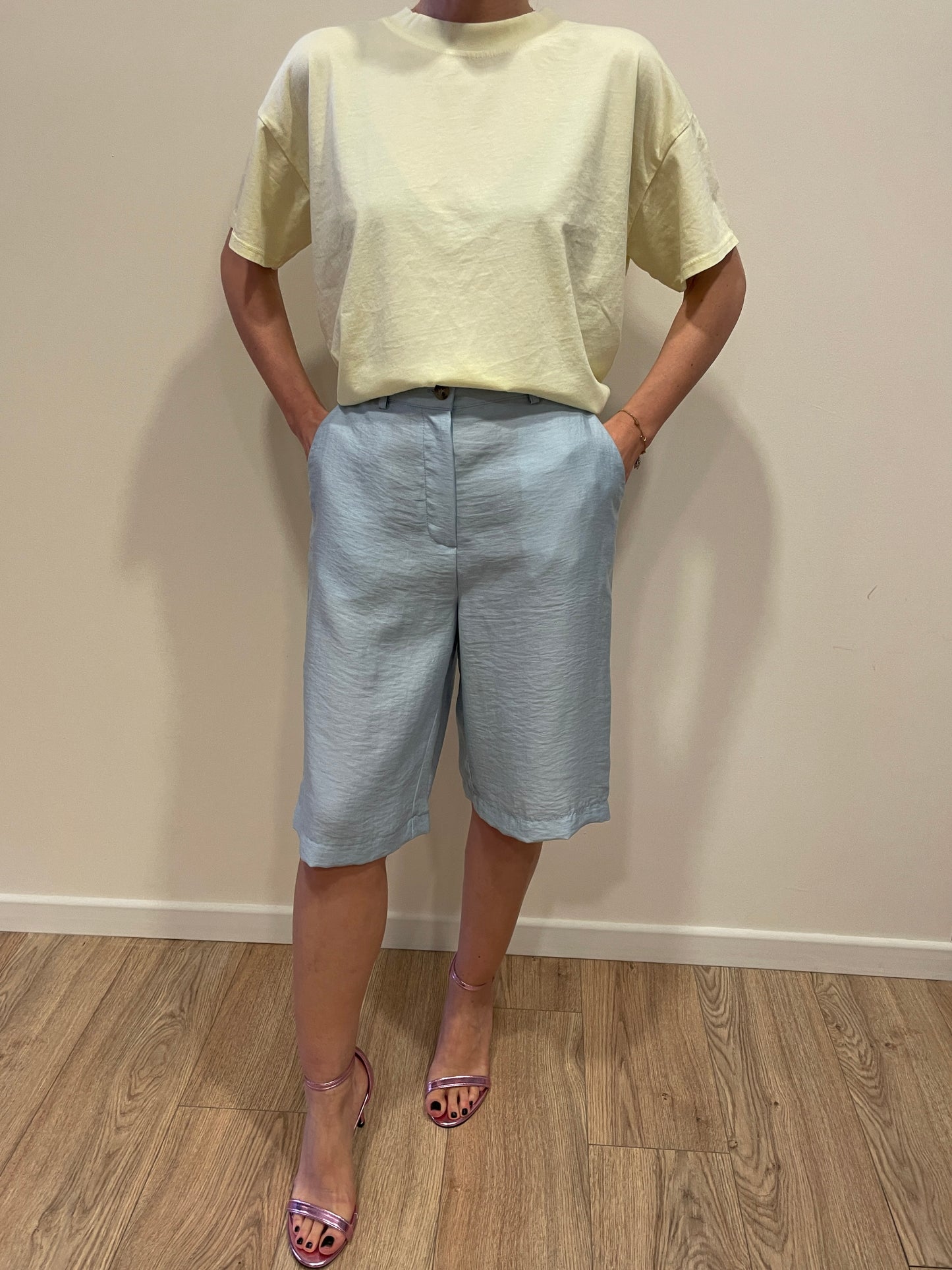 SUSY MIX - T-shirt a scatoletta in cotone a tinta unita - più colori