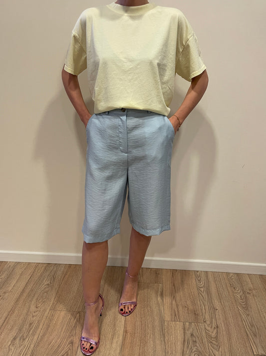 HAVEONE - Bermuda azzurro cielo con bottone ed elastico con viscosa e lino