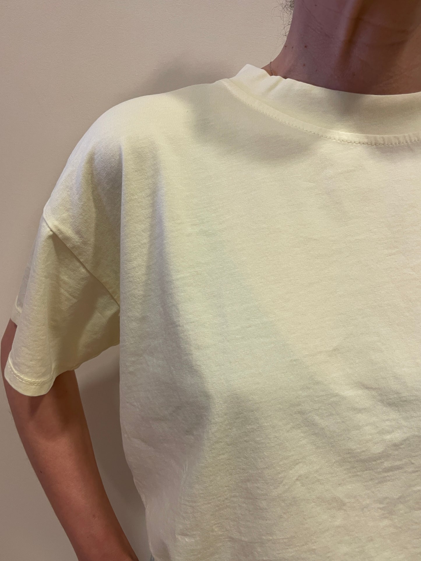 SUSY MIX - T-shirt a scatoletta in cotone a tinta unita - più colori