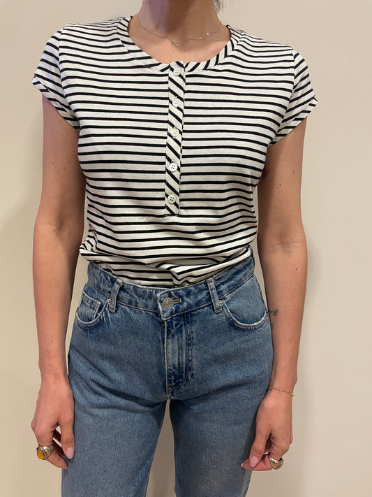 VICOLO - T-shirt modello serafino a righe con bottoni in cotone - più colori