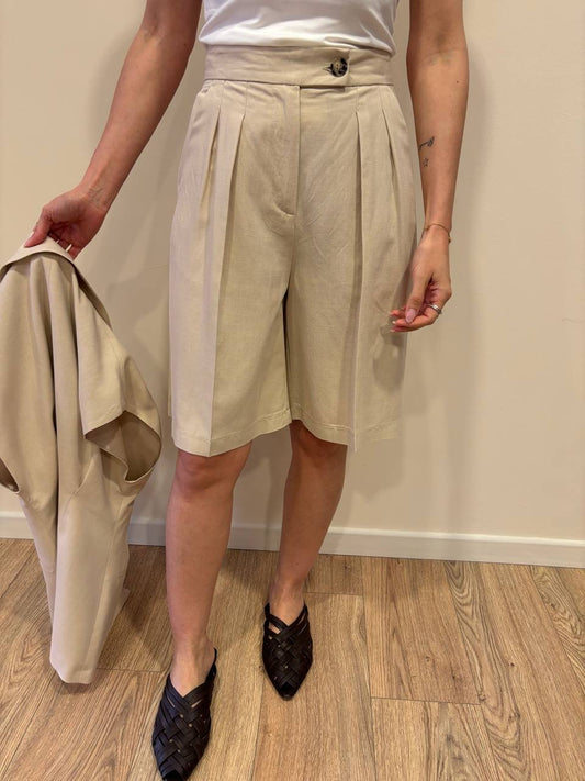 VICOLO - Bermuda beige con pinces in misto viscosa e lino