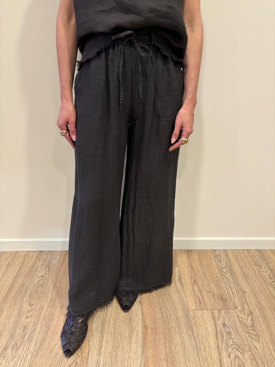 KAOS - Pantalone a palazzo in lino secco con elastico e coulisse color moro