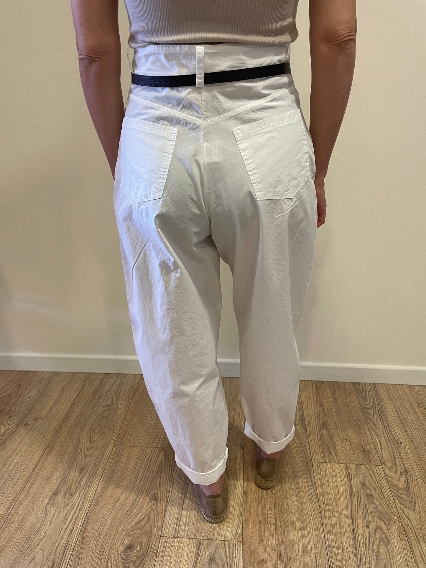 SUSY MIX - Pantalone in cotone baloon fit bianco ottico