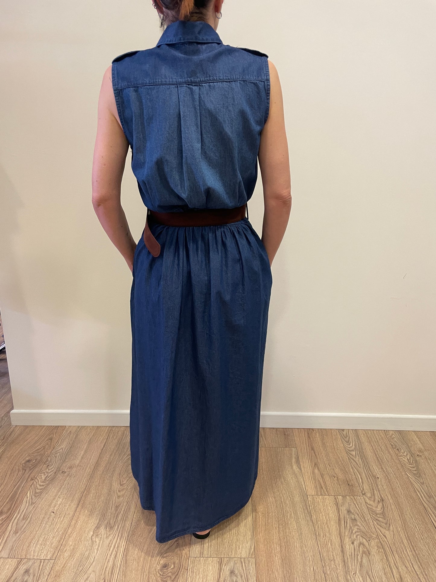 SUSY MIX - Abito chemisier in cotone con bottoni e cintura tinta denim