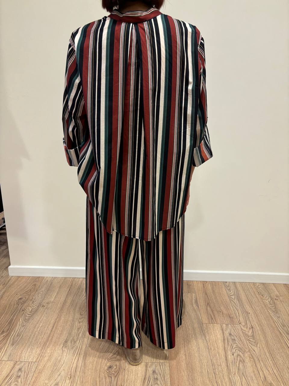HAVEONE - Pantalone a palazzo crop a righe verticali