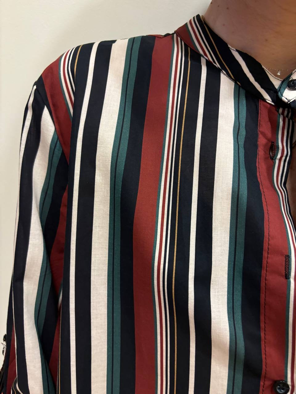 HAVEONE - Camicia in cotone a righe verticali con colletto alla coreana