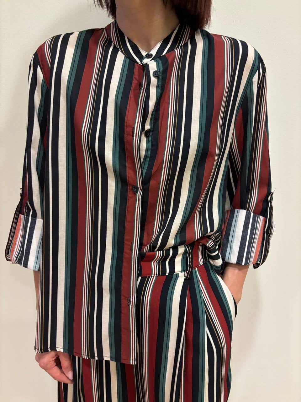 HAVEONE - Camicia in cotone a righe verticali con colletto alla coreana