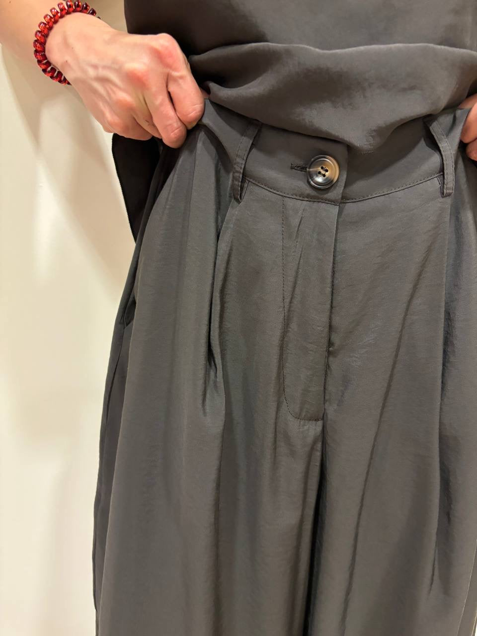 HAVEONE - Pantalone a palazzo ampio con pinces color moro