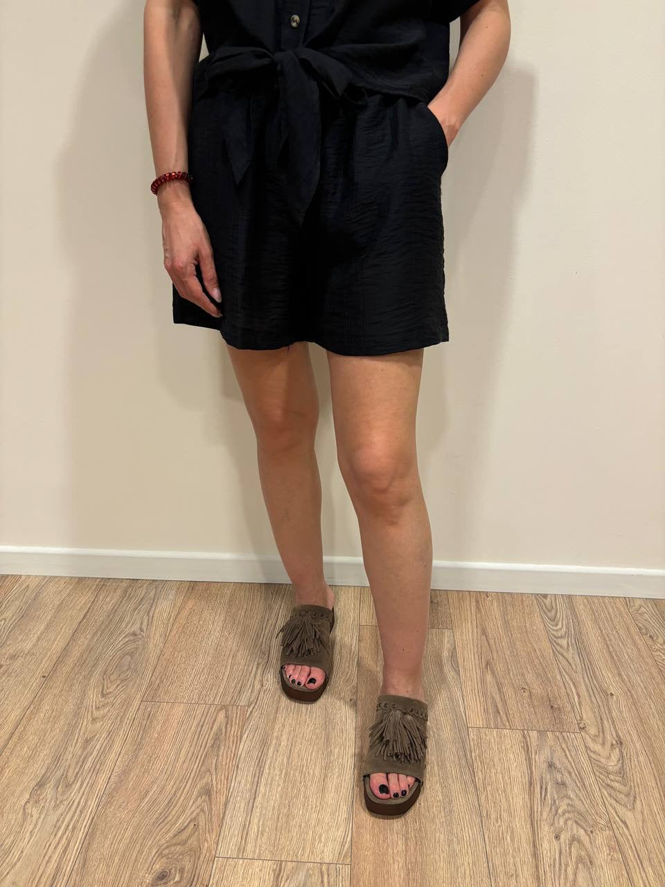 HAVEONE - Shorts in misto lyocell con elastico color nero