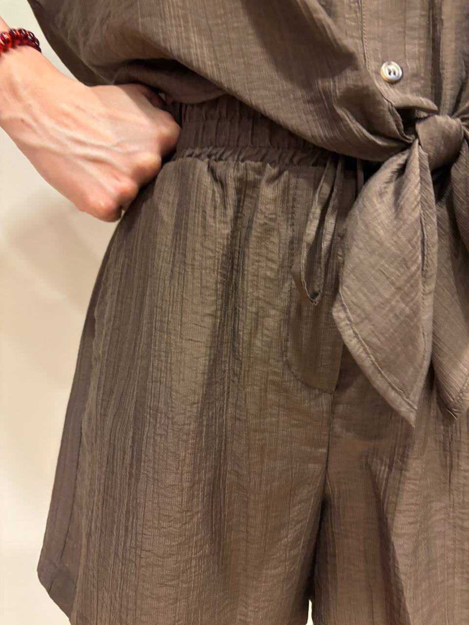 HAVEONE - Shorts in misto lyocell con elastico color moro