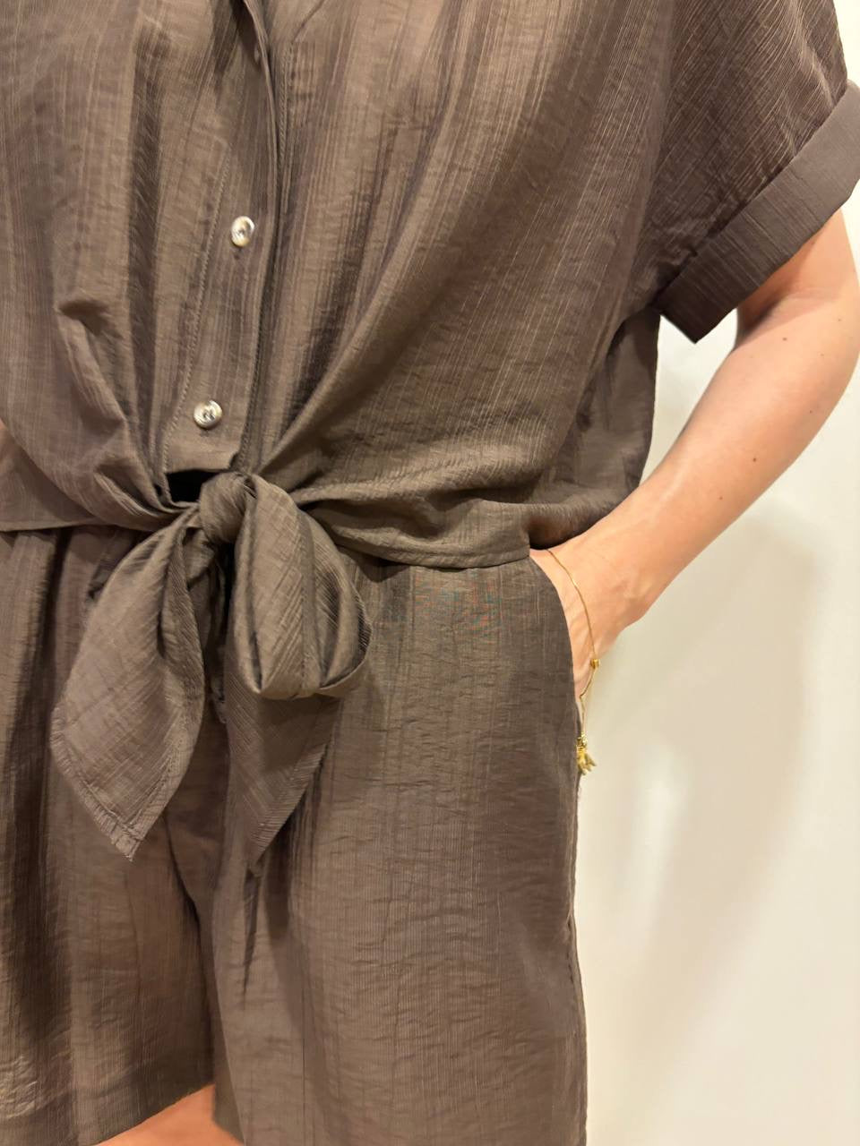 HAVEONE - Camicia a mezza manica con nodo color moro