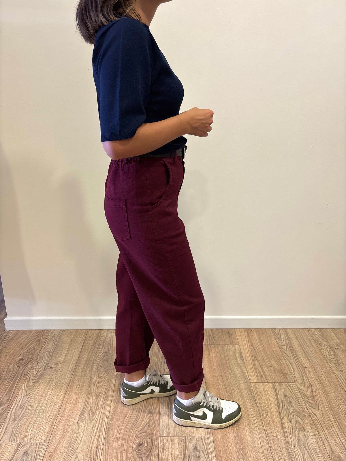 KONTATTO - Pantalone Barrel fit in cotone color marsala