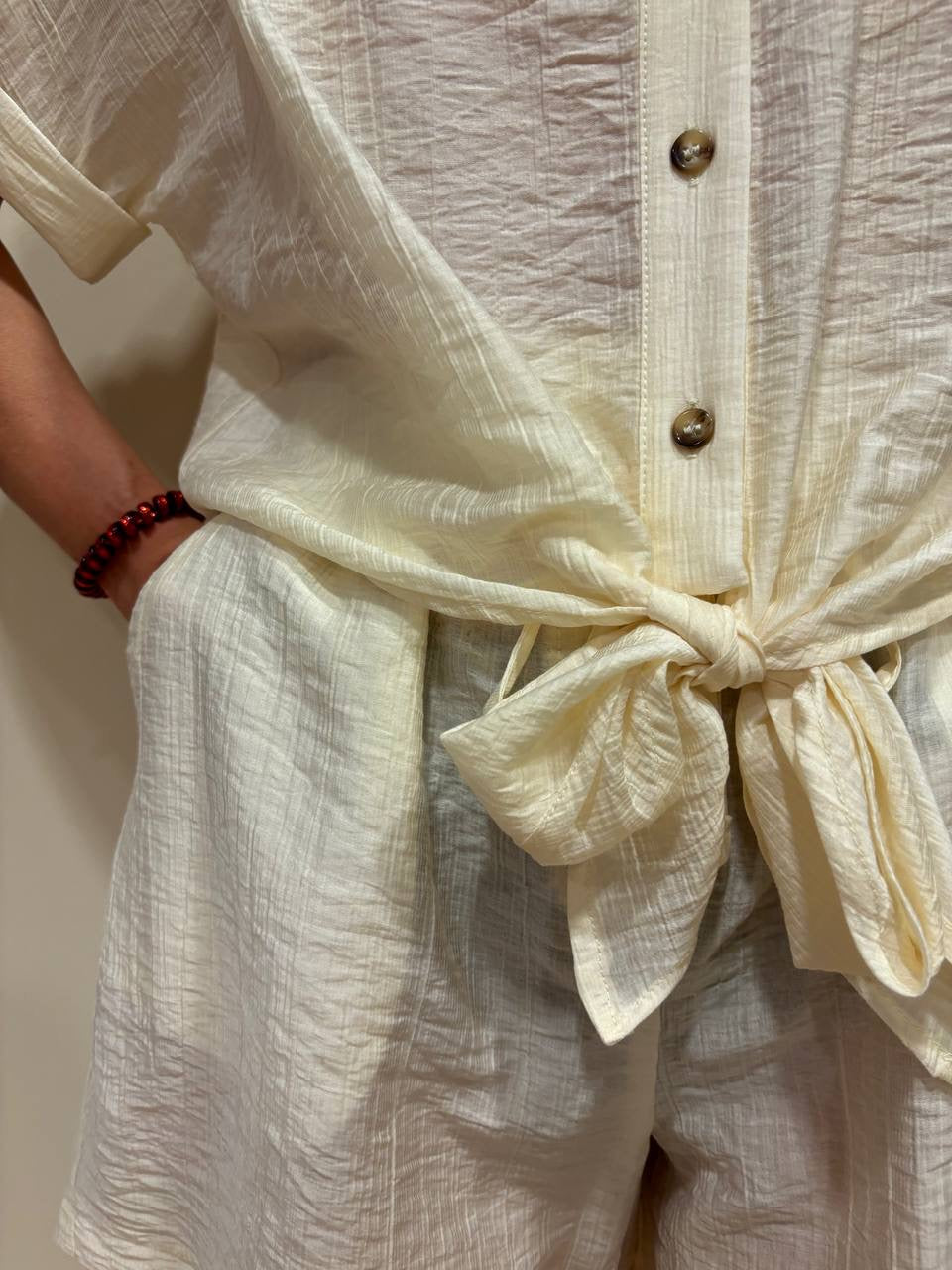 HAVEONE - Camicia a mezza manica con nodo color burro