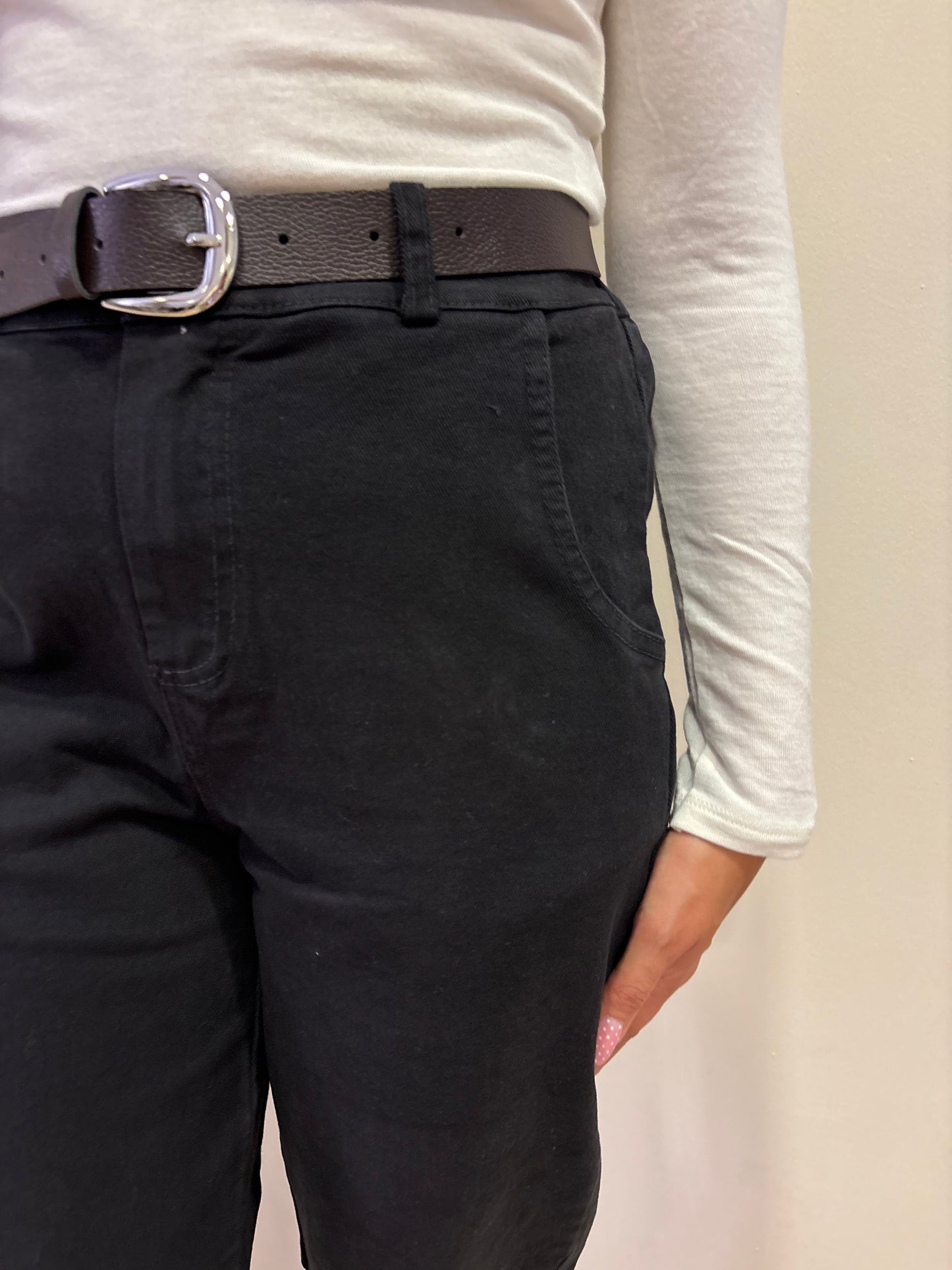 KONTATTO - Pantalone Barrel fit in cotone color nero