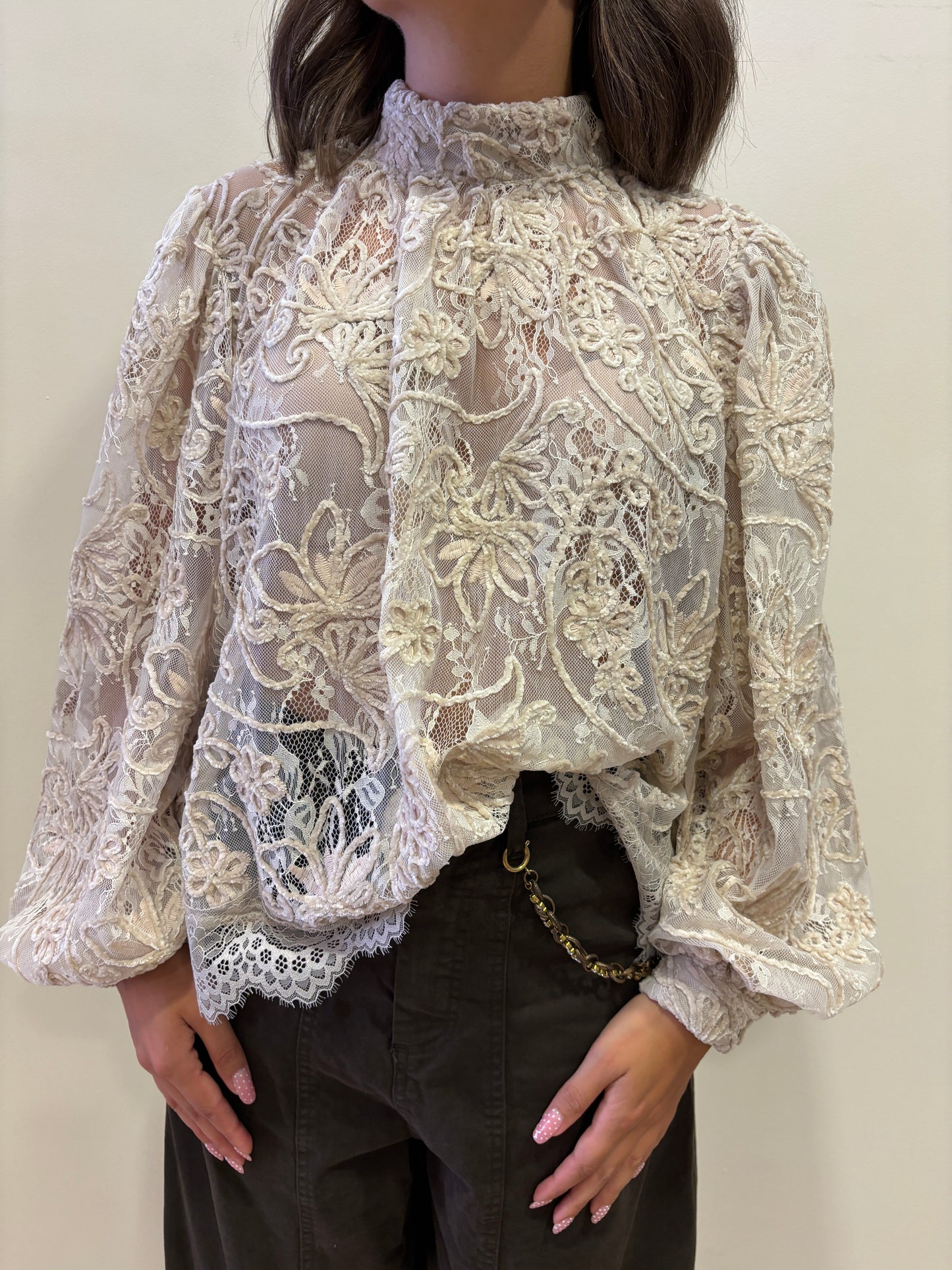 SOUVENIR - Camicia con inserti in velluto e pizzo color burro