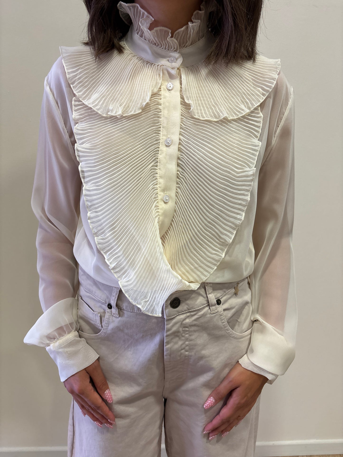 KONTATTO - Camicia jabot plissé con colletto color avorio