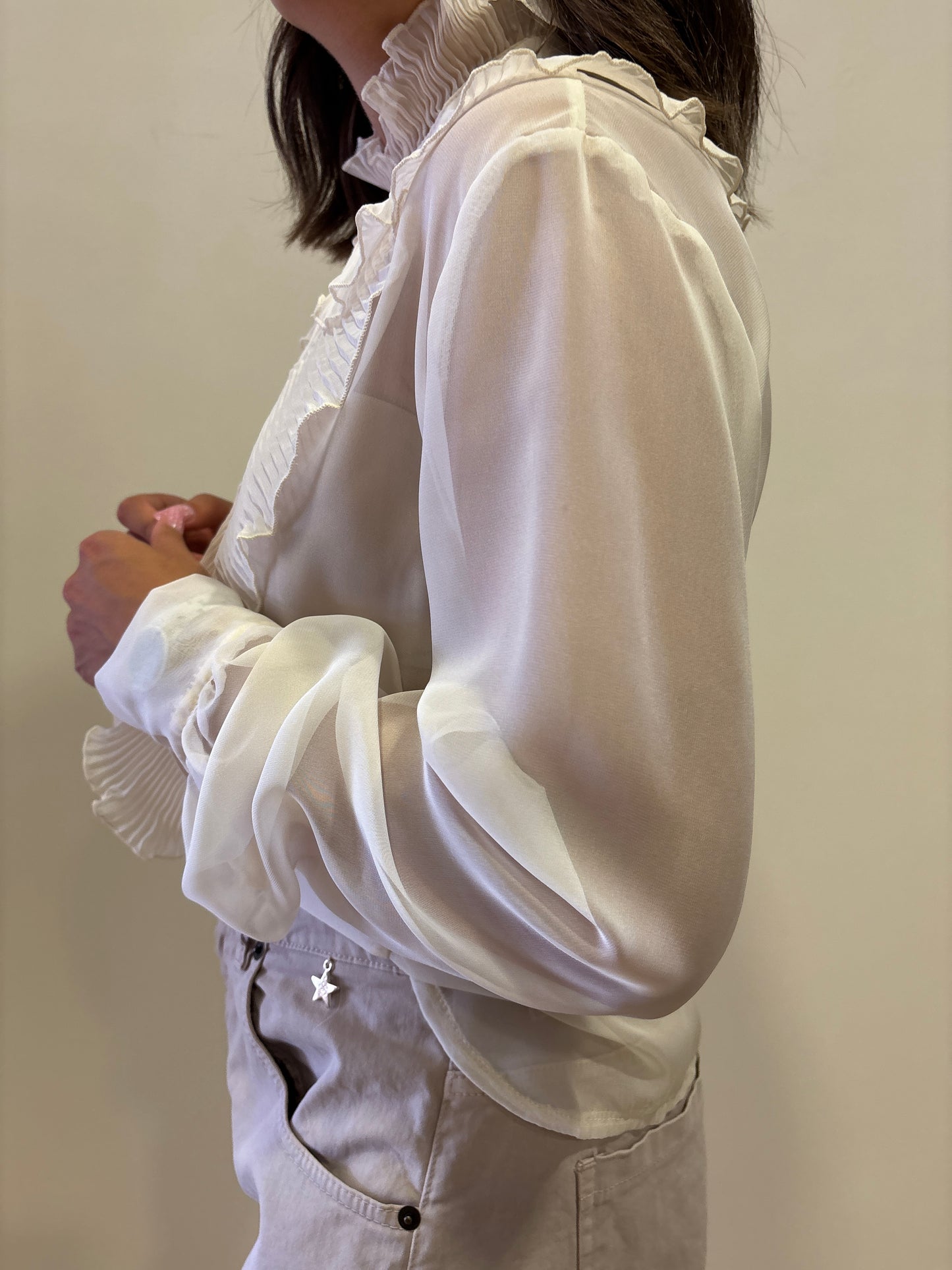 KONTATTO - Camicia jabot plissé con colletto color avorio
