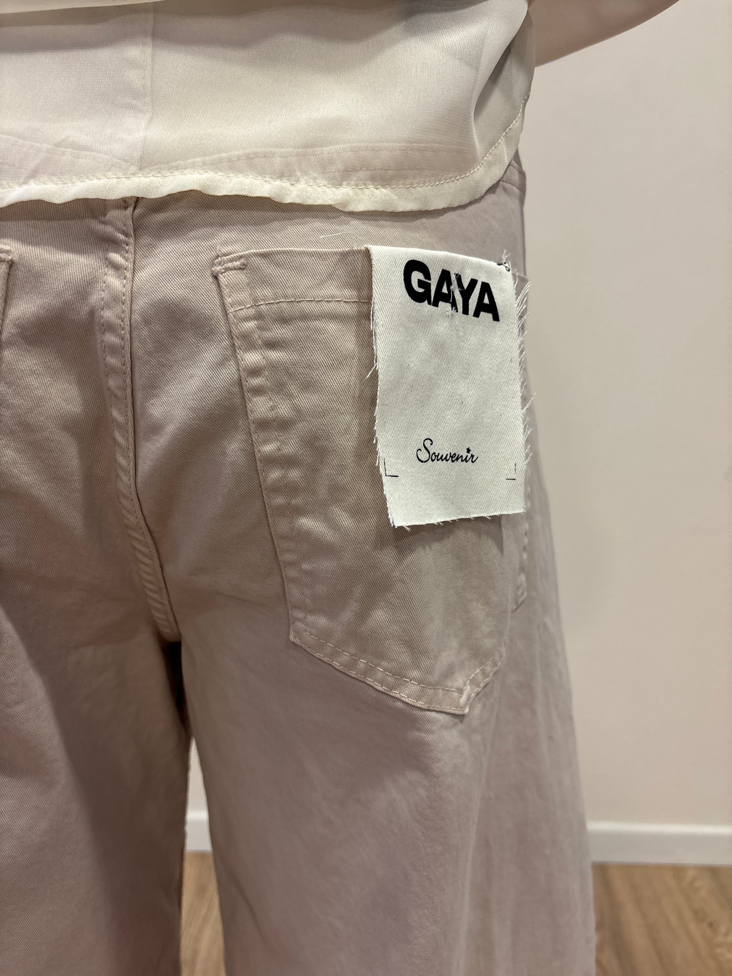 SOUVENIR - Pantalone Gaya Barrel fit pronunciato color cashà