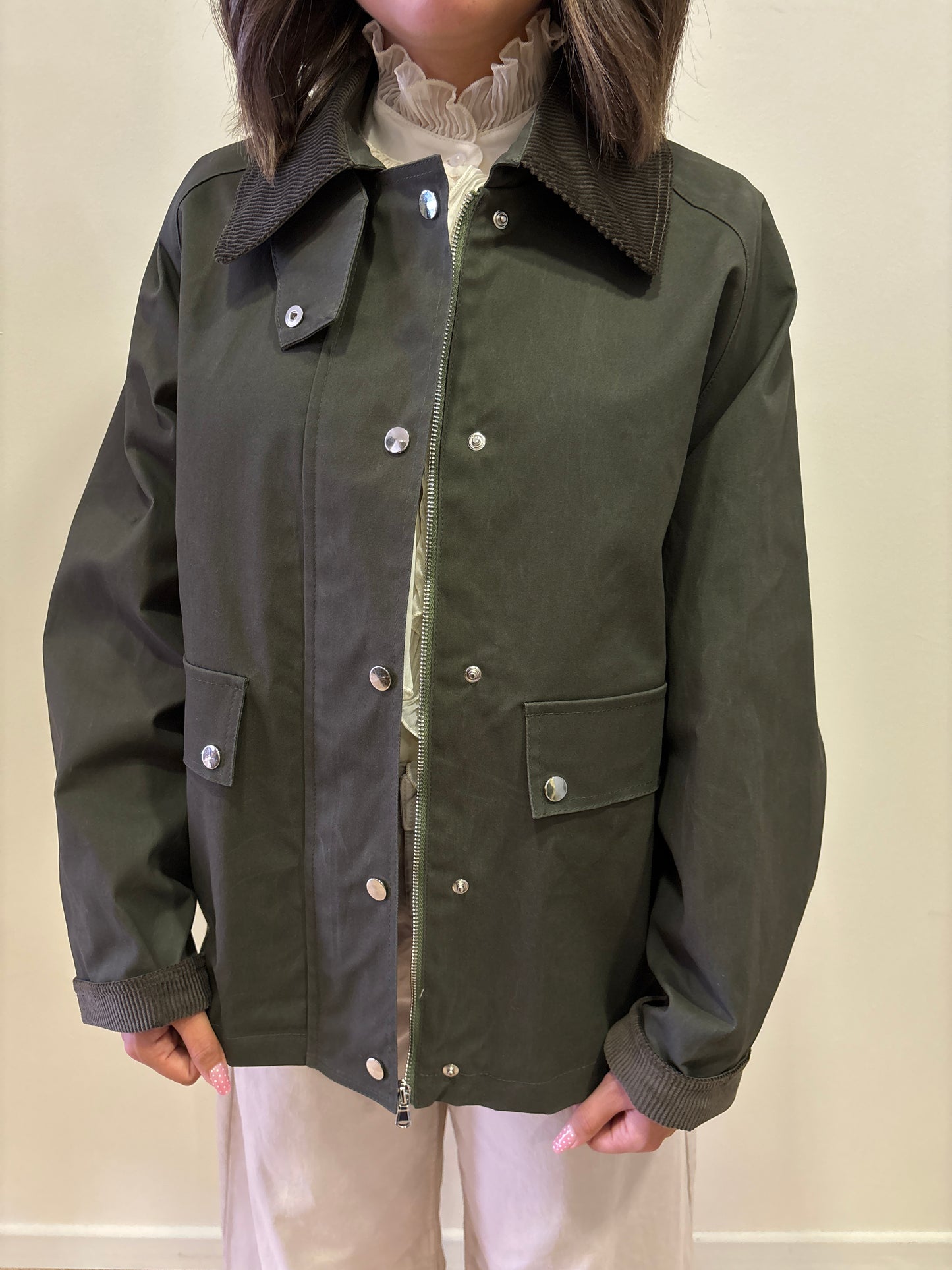 HAVEONE - Giacca cerata con bottoni e colletto millerighe in velluto verde militare