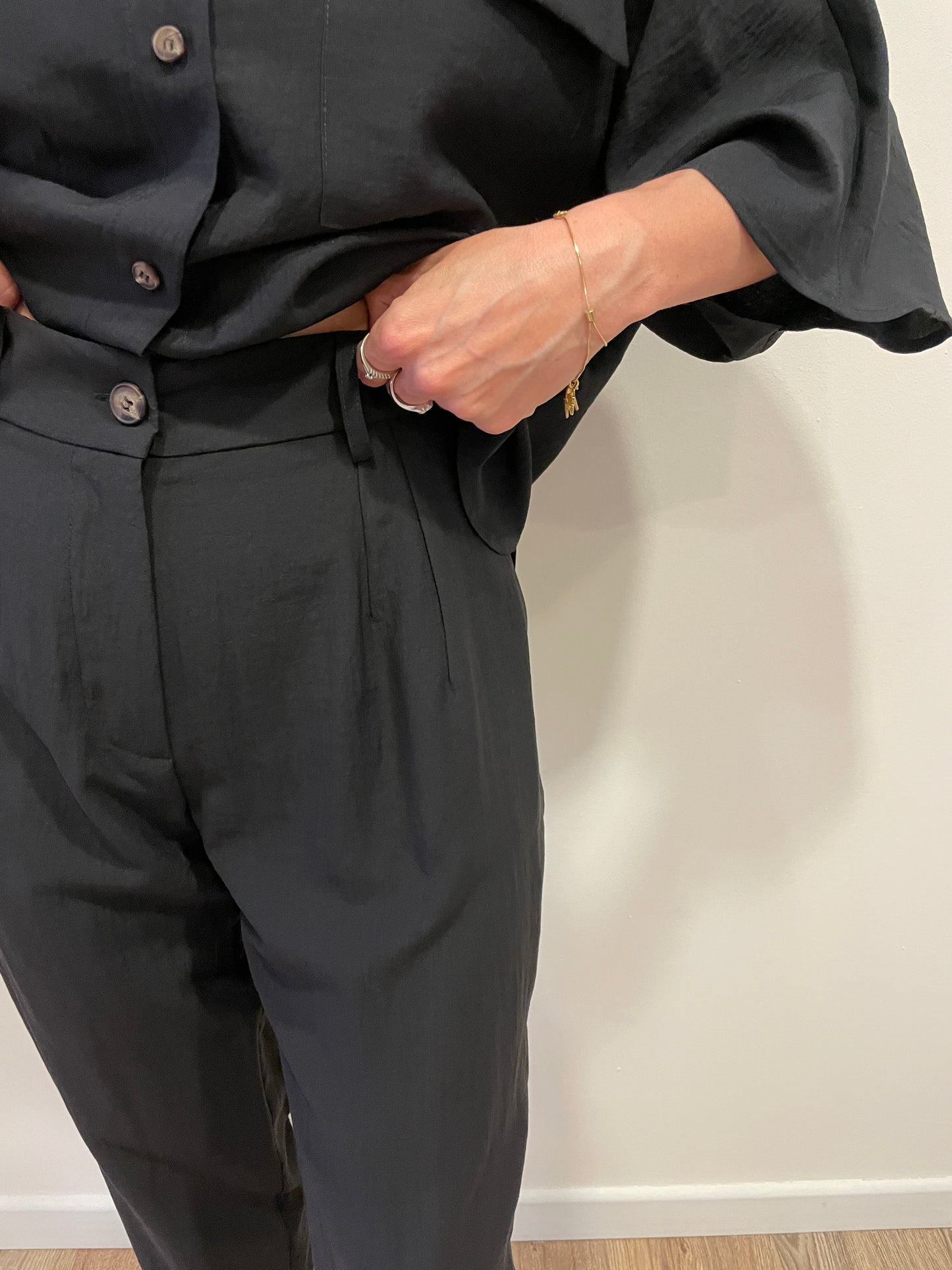 HAVEONE - Pantalone in misto viscosa nero baggy fit
