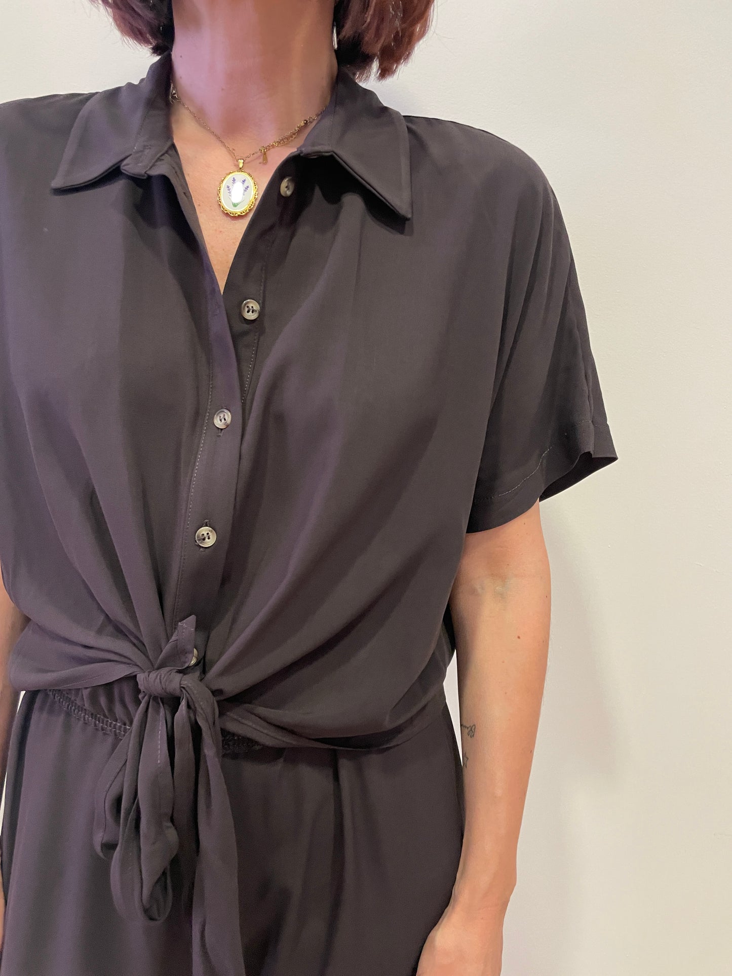 HAVEONE - Camicia a mezze maniche in viscosa con nodo color moro
