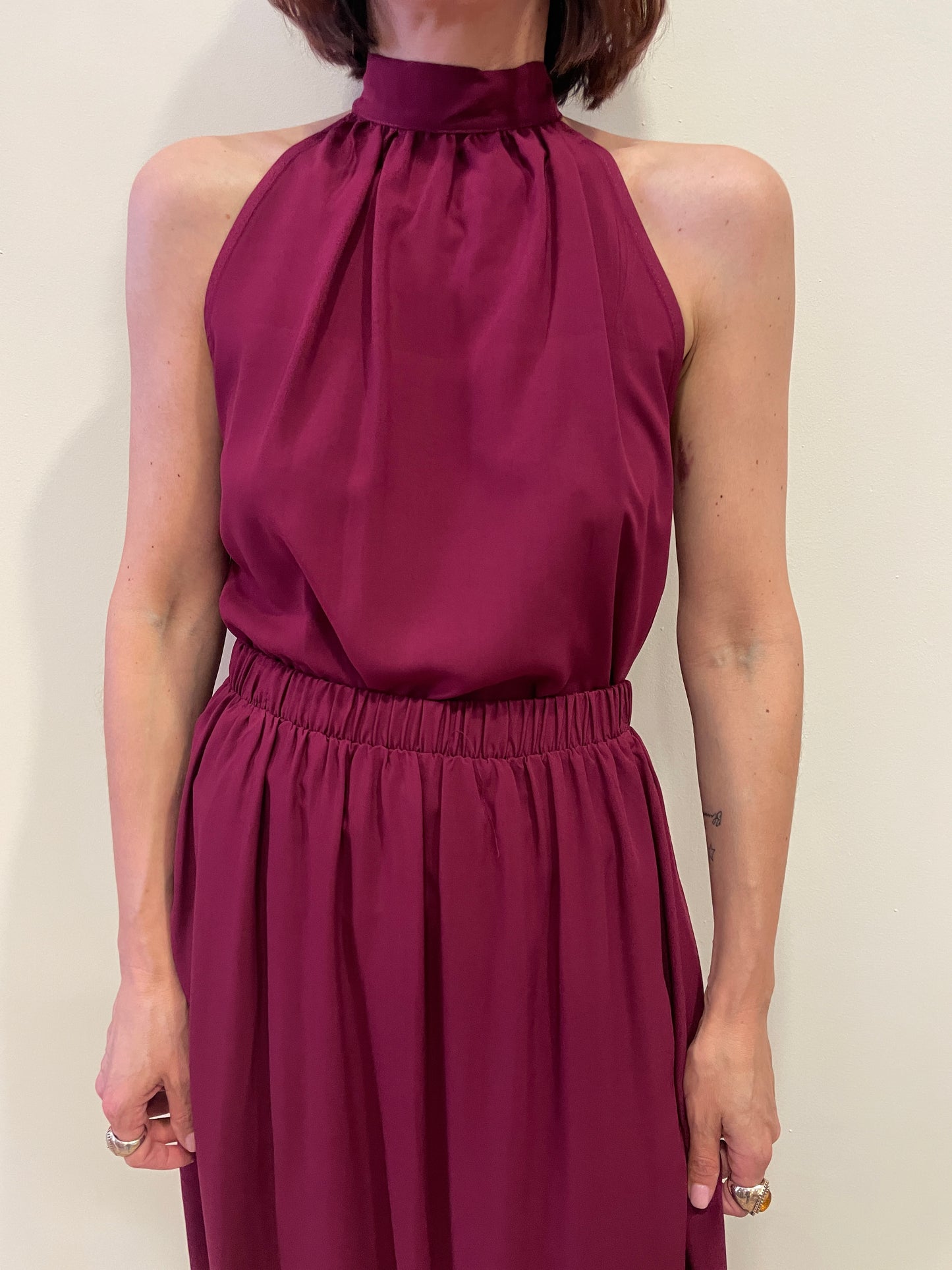 HAVEONE - Top in viscosa india con scollo all'americana e allacciatura sul retro