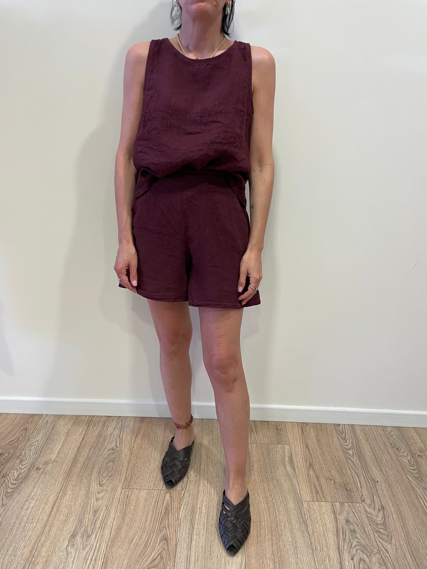 SUSY MIX - Top 100% lino a scatoletta a girocollo color fico
