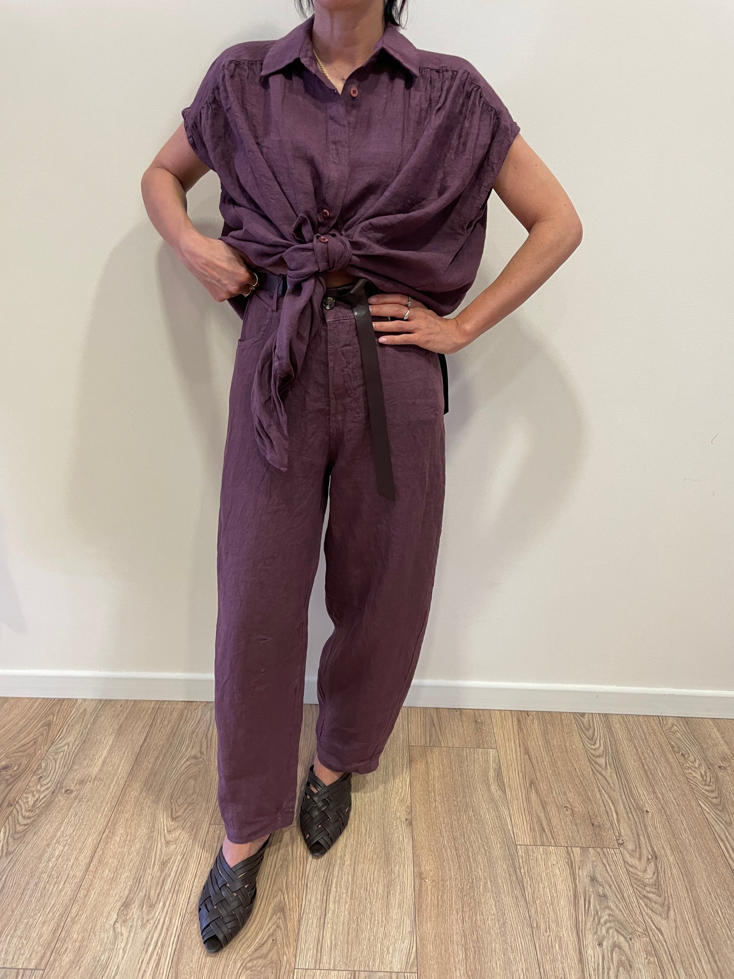 SUSY MIX - Pantalone barrel fit 100% lino color fico